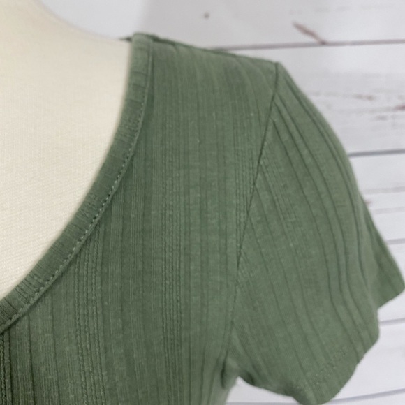 Mudd Olive Ribbed Top - Picture 5 of 9
